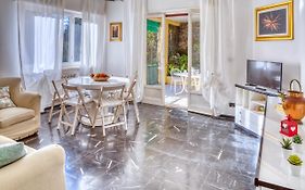 Gianluca Apartment